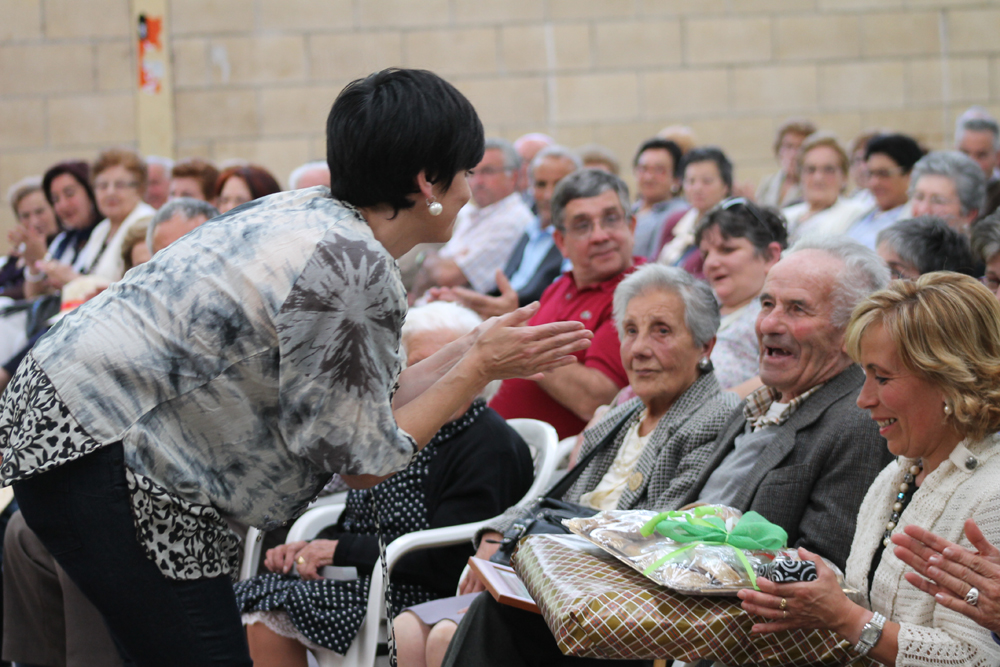 ENTREGA DE PREMIO A CELESTINO TESTON
